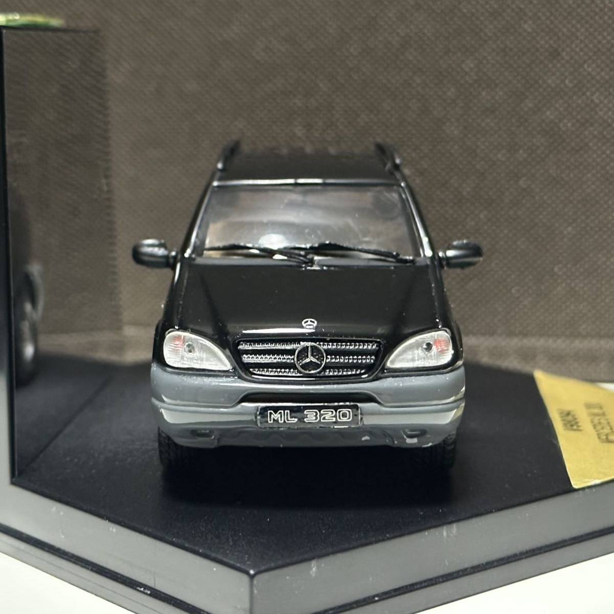 1/43 ビテス メルセデス ベンツ ML 320 ケース付 VITESSE skid Mercedes benz M mクラス 1998 ミニカー ブラック_画像4