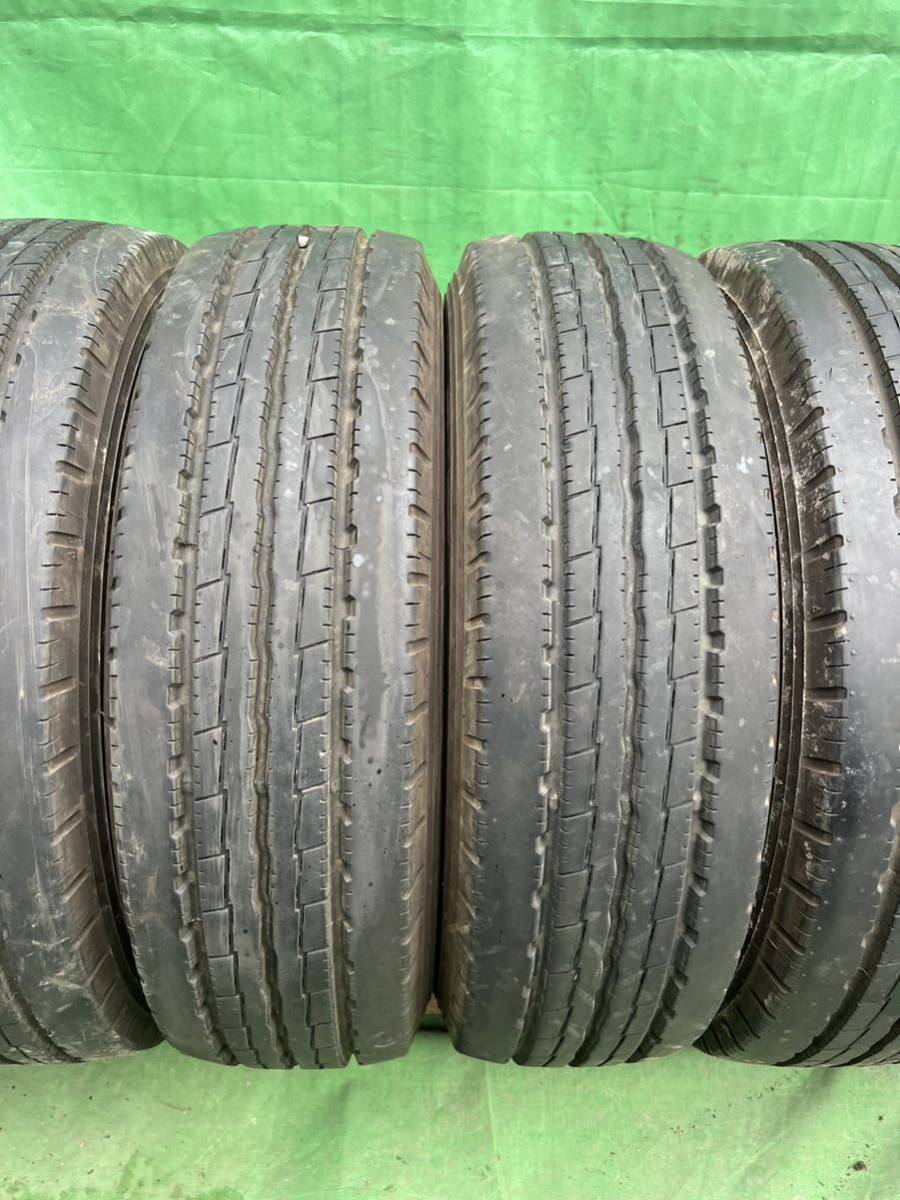 205/70R16 111/109 L LT 12PR YOKOHAMA LT151R 6本タイヤ　2022年製 送料無料_画像4