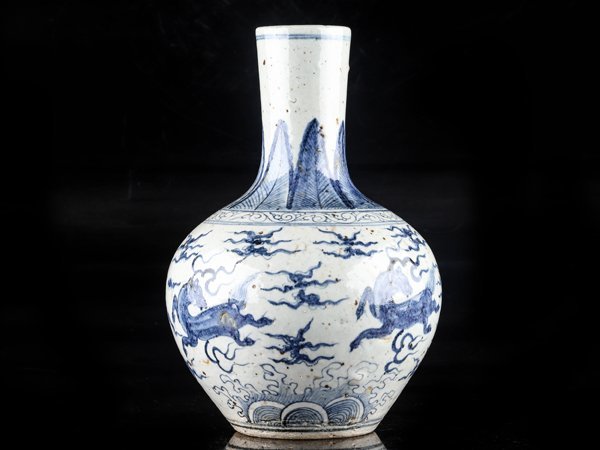 【流】中国美術 大明萬歴年製 染付馬図花瓶 高33.5cm ZTP130_画像3