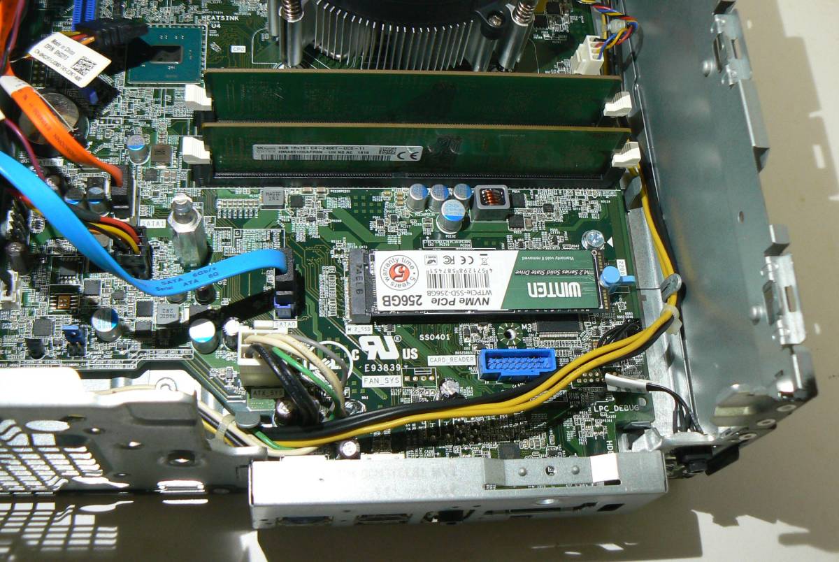 すぐ使えるWindows11/Office 2021Pro/ SSDで高速起動 DELL Optiplex 3050 Core i3-7100 256GBSSD(M.2) 8GBメモリ (DISK増設可）_SSDは、ここ。上にメモリ8GB