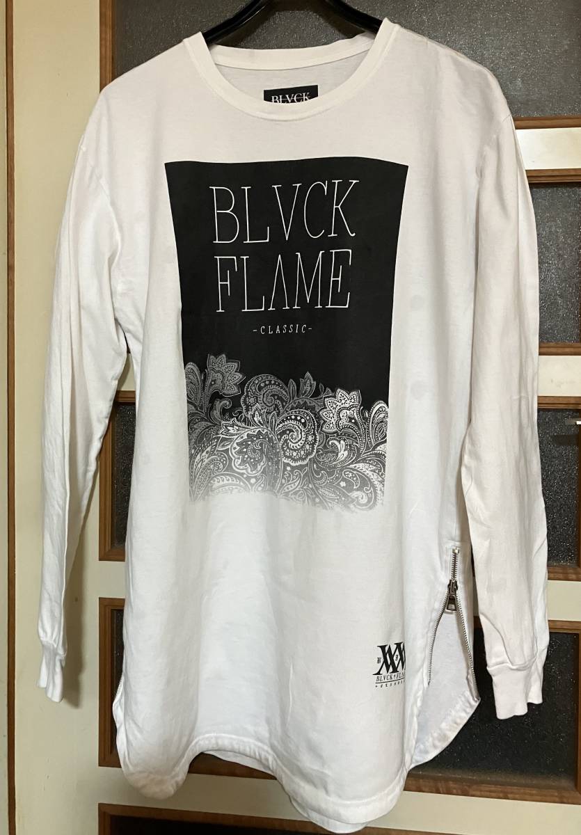 BLACK FLAME お洒落Ｔシャツ　サイドファスナー付きロゴプリント長袖ロンT 白 _画像7