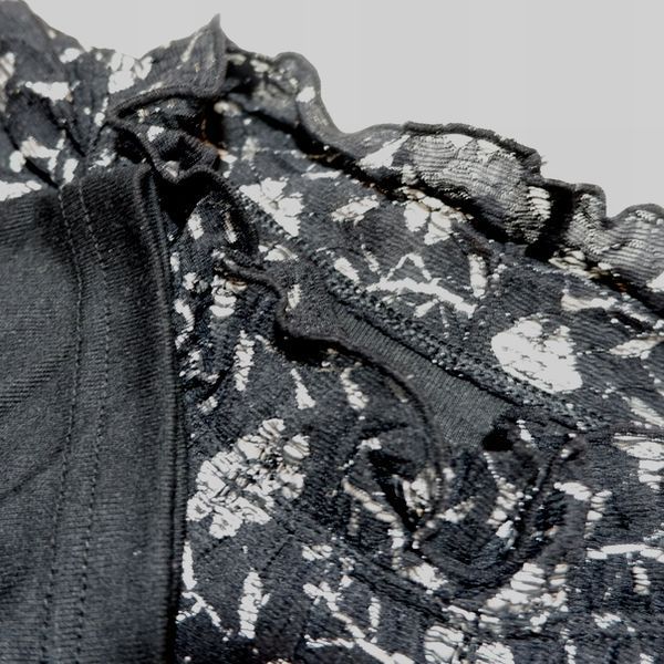 Last 3L フリル襟ラメ刺繍 ジャケットインに 長袖Ｔシャツ 黒 大きいサイズ_画像4