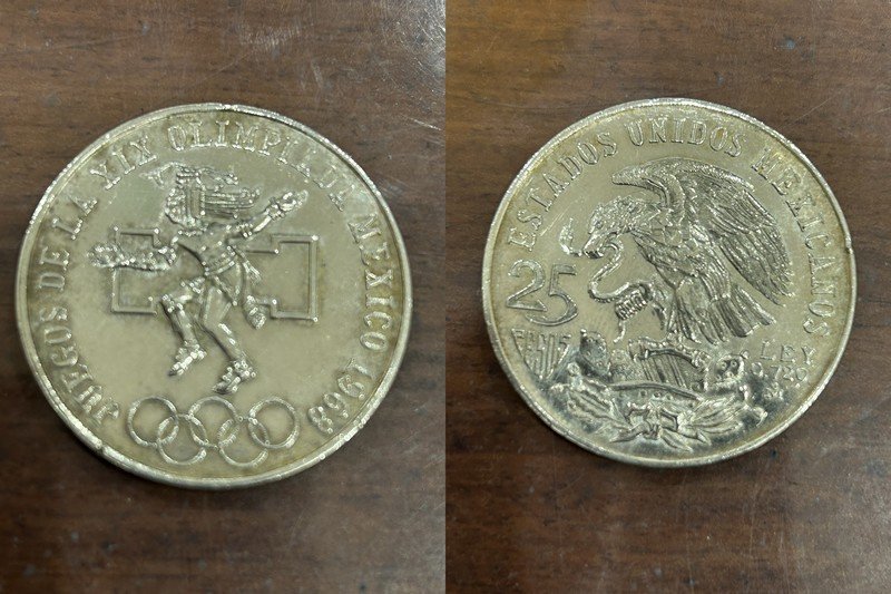 #希少品【4枚セット MEXICO 25PESOS メキシコ 25ペソ SV720 1968年 オリンピック記念銀貨 硬貨 コイン コレクション ヴィンテージ】NA00262_画像5