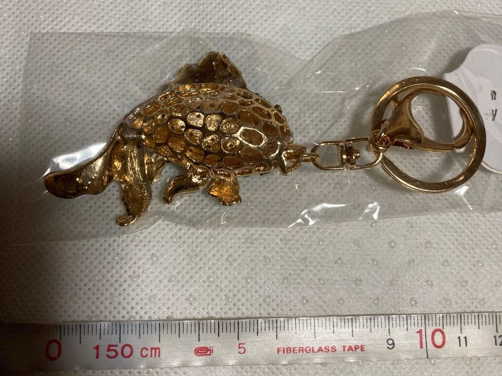 金魚 キラキラ キーホルダー 魚 さかな