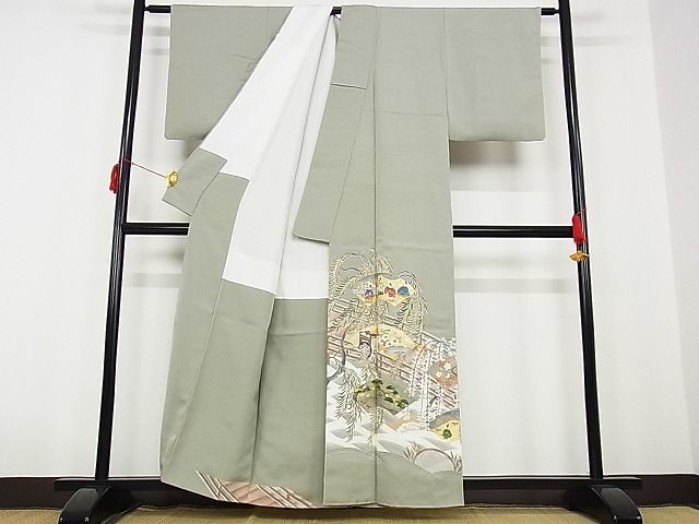 平和屋-こころ店■豪華色留袖 渡り橋地紙人物風景文 金彩 着丈158.5cm 裄丈62cm 正絹 逸品 B-ey6323の画像2