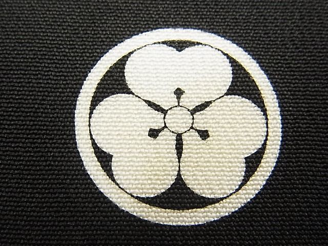 平和屋野田店■谷崎潤一郎の世界　黒留袖　駒刺繍　エ霞花車文　金銀彩　逸品　n-hv2804_画像9