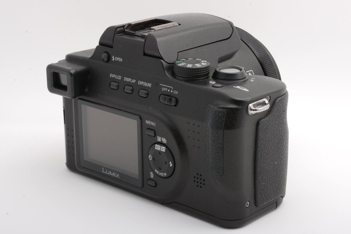 【現状渡し品】Panasonic パナソニック LUMIX デジタルカメラ DMC-FZ20 ブラック LEICA 36-432mm DMC-FZ20-K #3558_画像3