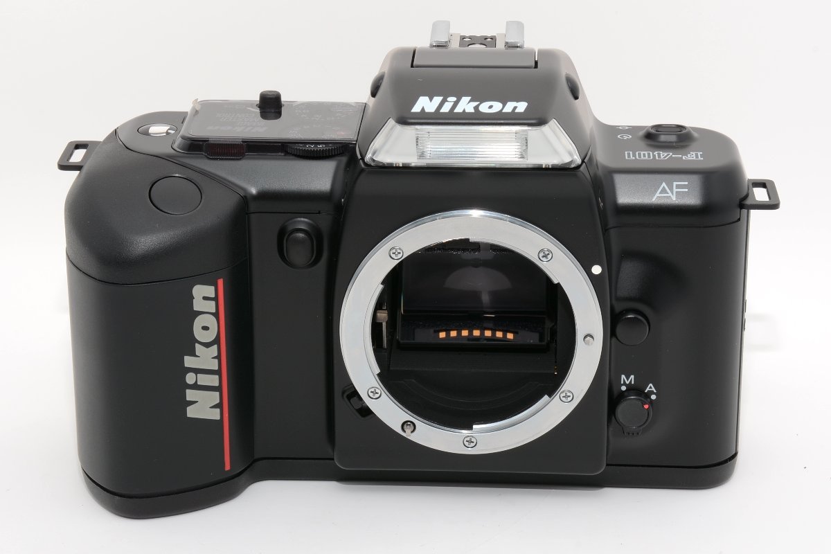 【美品】Nikon ニコン F-401 ボディ オートフォーカス一眼レフカメラ + ハーフケース/ストラップ 付属 #3375_画像5