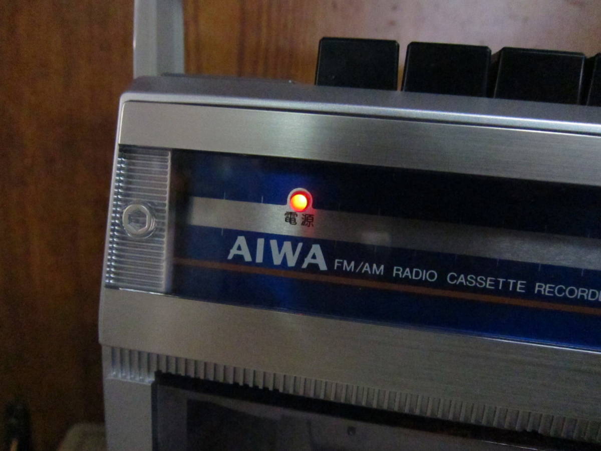 AIWA TPR-636 (FM,AM)モノラルラジオカセットレコーダー　　未使用未開封新品保管品_画像5