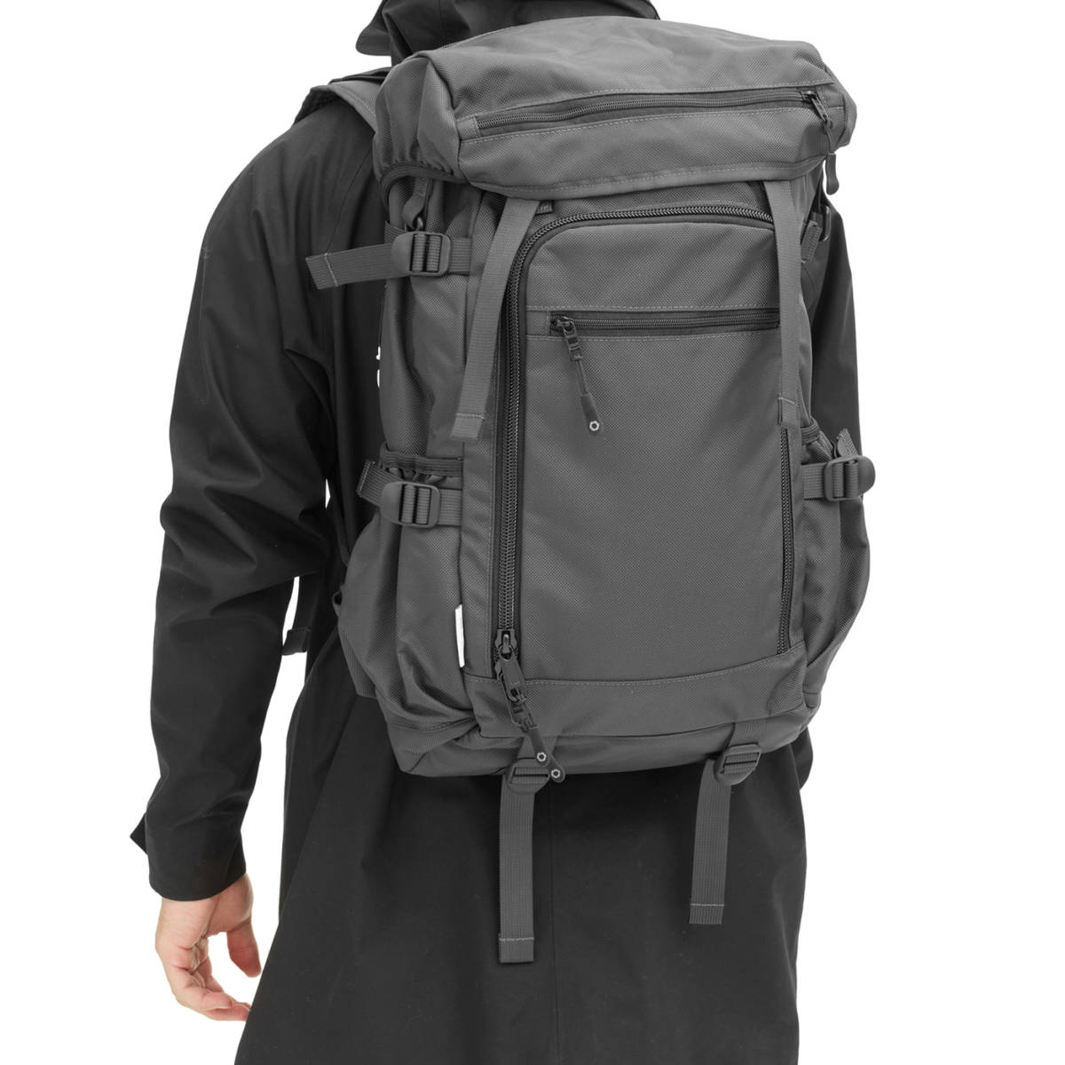  原文:定価：42,120円 DSPTCH RUCKPACK GREY 25L バックパック デイパック リュックサック バッグ バッグパック グレー ディスパッチ