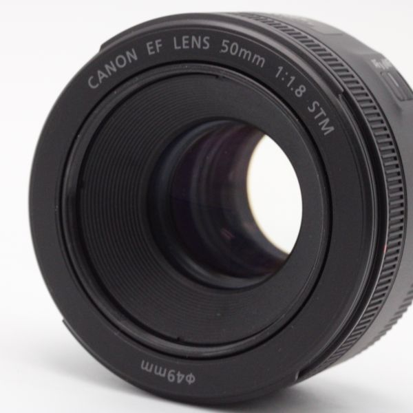 【極上品】 Canon EF 50mm F1.8 STM キャノン #2496_画像2