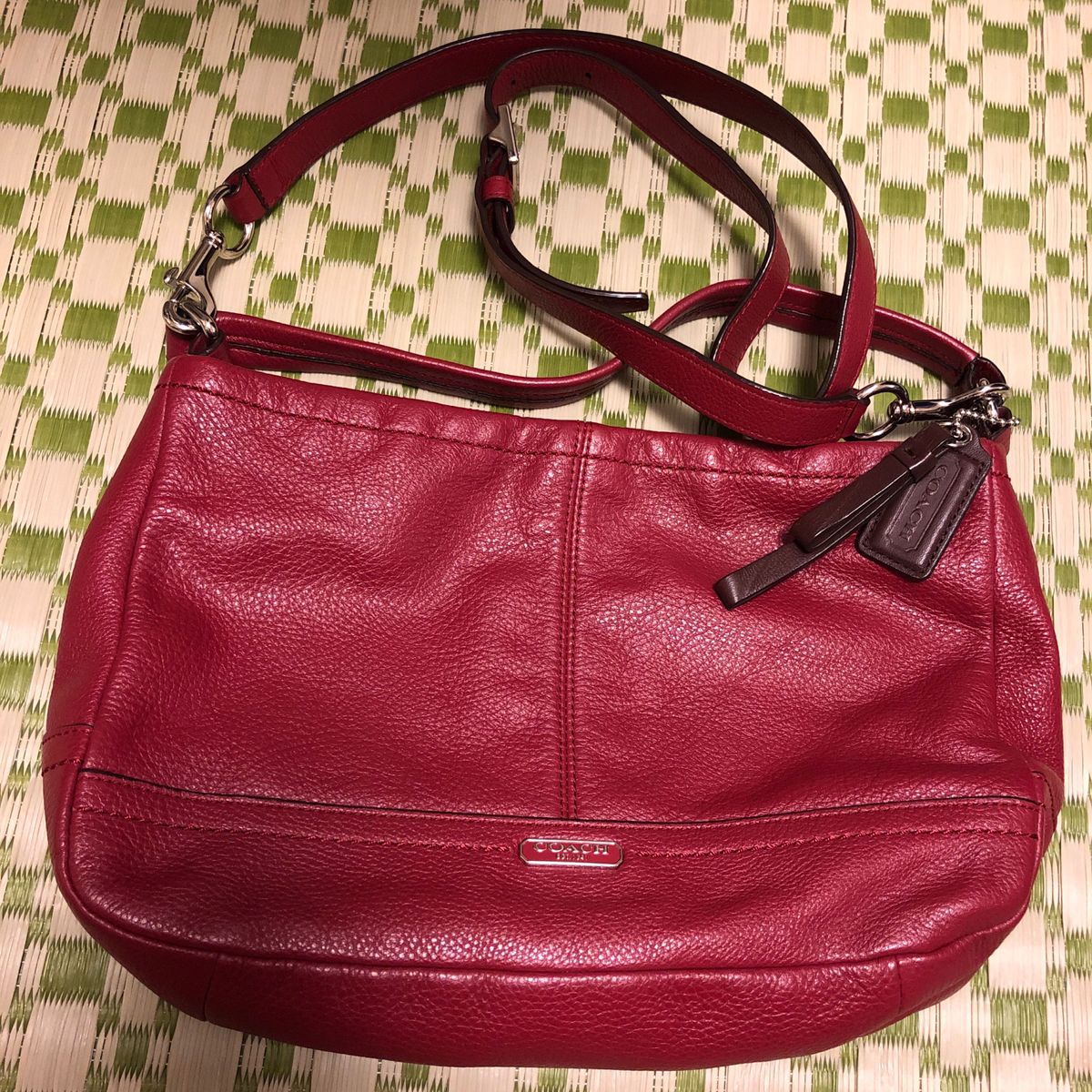 ●コーチ　coach  ショルダーバッグ　赤●美品