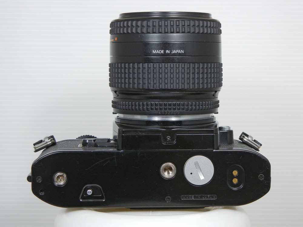 Nikon FG20 ブラック　35ｍｍマニュアルフォーカス一眼レフ　中古美品　AFニッコール35-70 F3.3-5.6 レンズ付き　スクリーンにやや汚れ_画像5