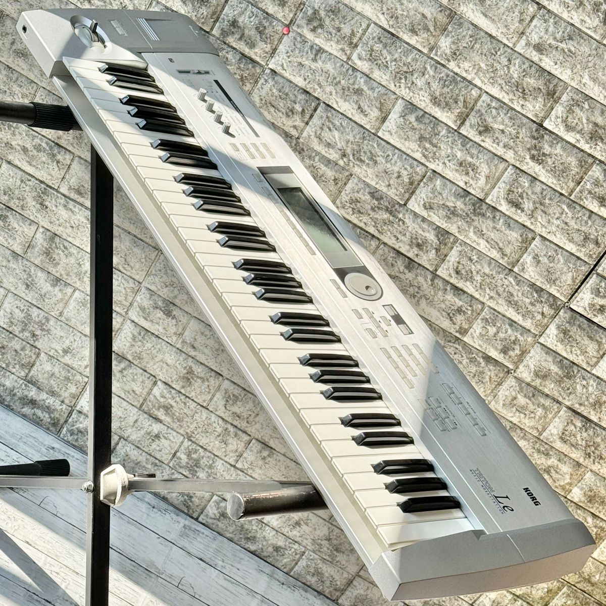 KORG TRITON Le 61 シンセサイザー キーボード 電子ピアノ 61鍵 KORG TRITON Le 61 シンセサイザー キーボード 電子ピアノ 61鍵