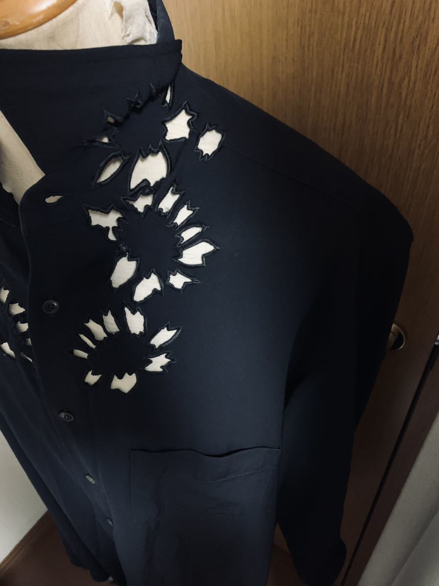yohji yamamoto цветок . подросток период 96ss Yohji Yamamoto рубашка cutwork flower cut рубашка work shirt archive 1996 оригинал вышивка pour homme