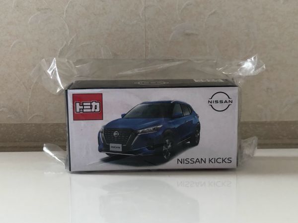 トミカ ニッサン キックス　NISSAN キックス KICKS ダークブルー　日産_画像1