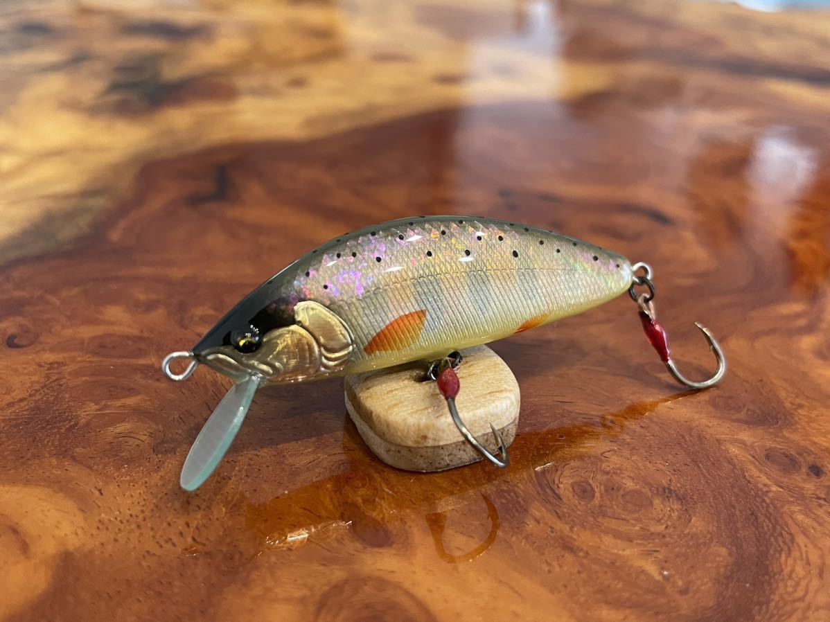 T.C.G Handmade Lures 50s No.7 ハンドメイドミノー アワビ貼り ハンドメイドルアー_画像1