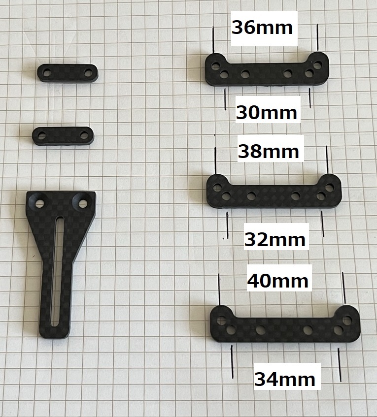 ダイレクトサーボホーン(CFRP製) ピロボール取付間隔3種類のプレート30㎜36㎜・32㎜38㎜・34㎜40㎜ スペーサープレート2枚 YD-2 Mシャーシ_画像1