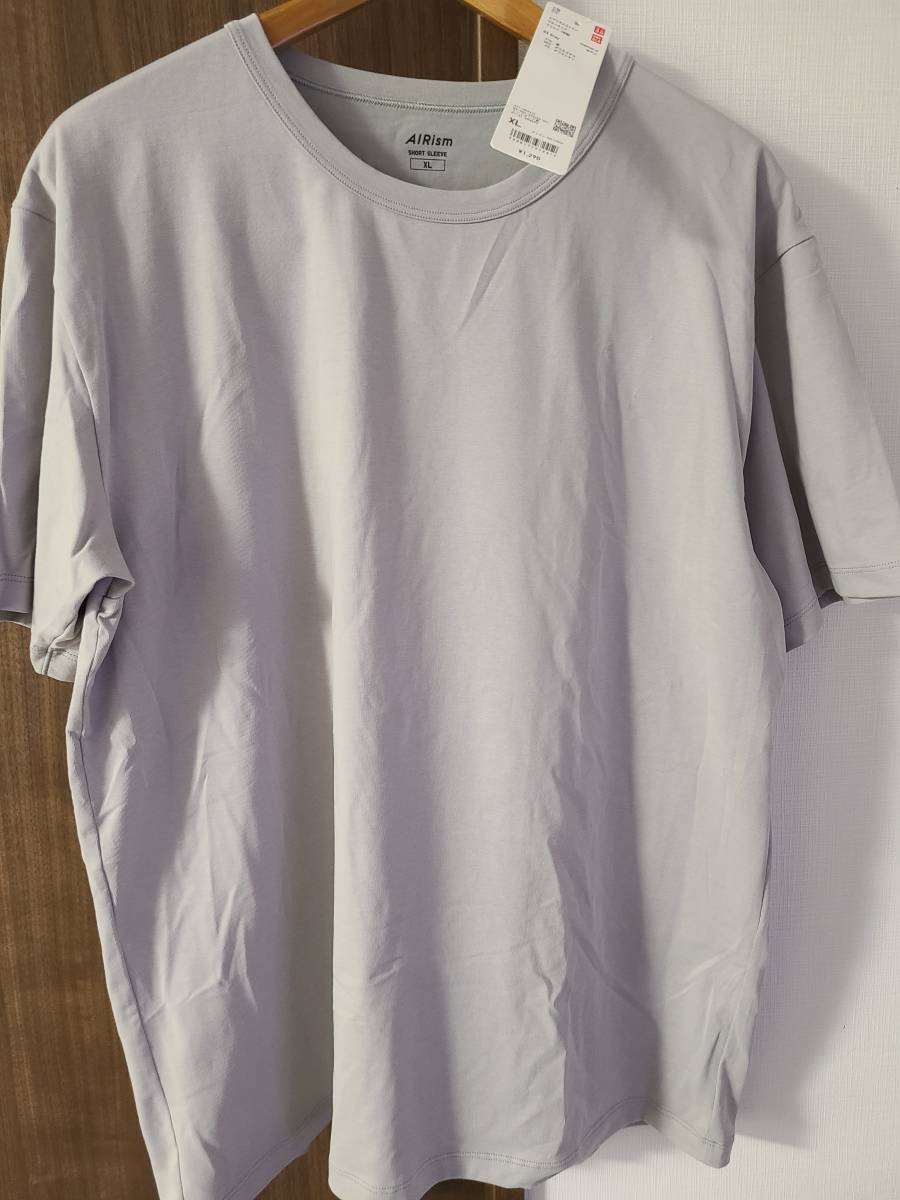 【1円スタート】未使用品 ユニクロ サイズXL エアリズムコットンクルーネックTシャツ 黒1枚 白1枚 グレー2枚 4枚セット_画像1
