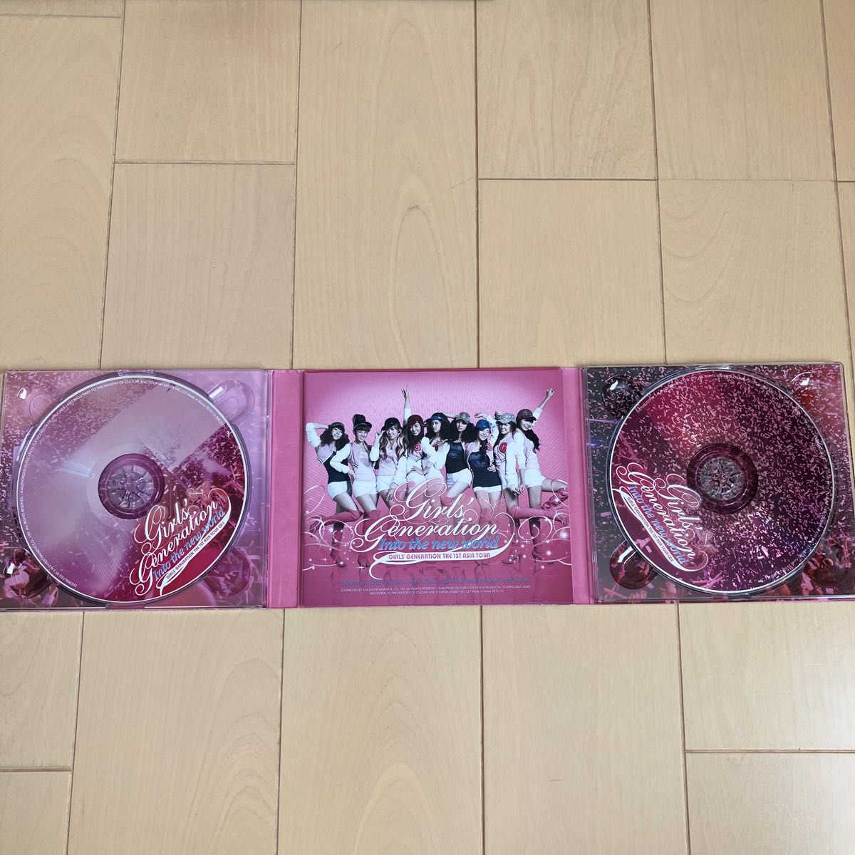 少女時代 - The 1st Asia Tour Into the New World (2CD) (韓国盤）