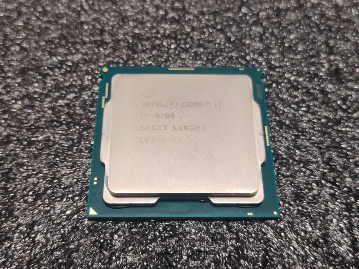 Intel 第9世代Core i7-9700（LGA1151、8コア、12MB）