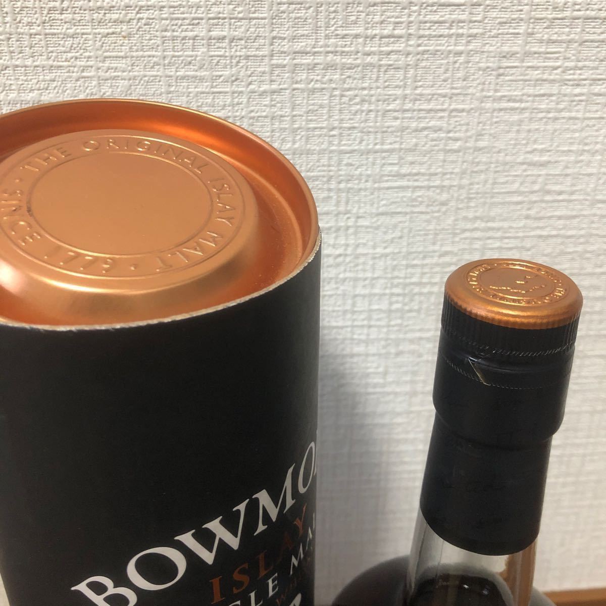 【大容量1000ml】　ボウモア　エニグマ　12年　筒箱付　BOWMORE_画像2