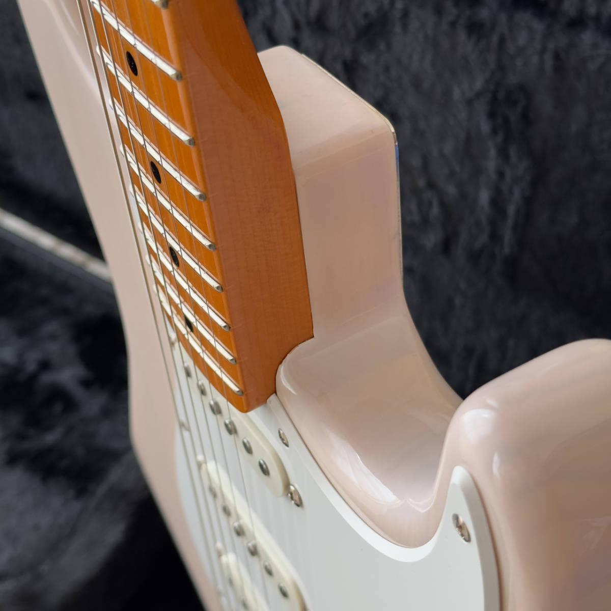 【美品！】Squier Classic Vibe 50s ストラトキャスター カスタム多数 USA仕様内部配線 マグナムロック スチールブロック ギグバッグ付属_画像9