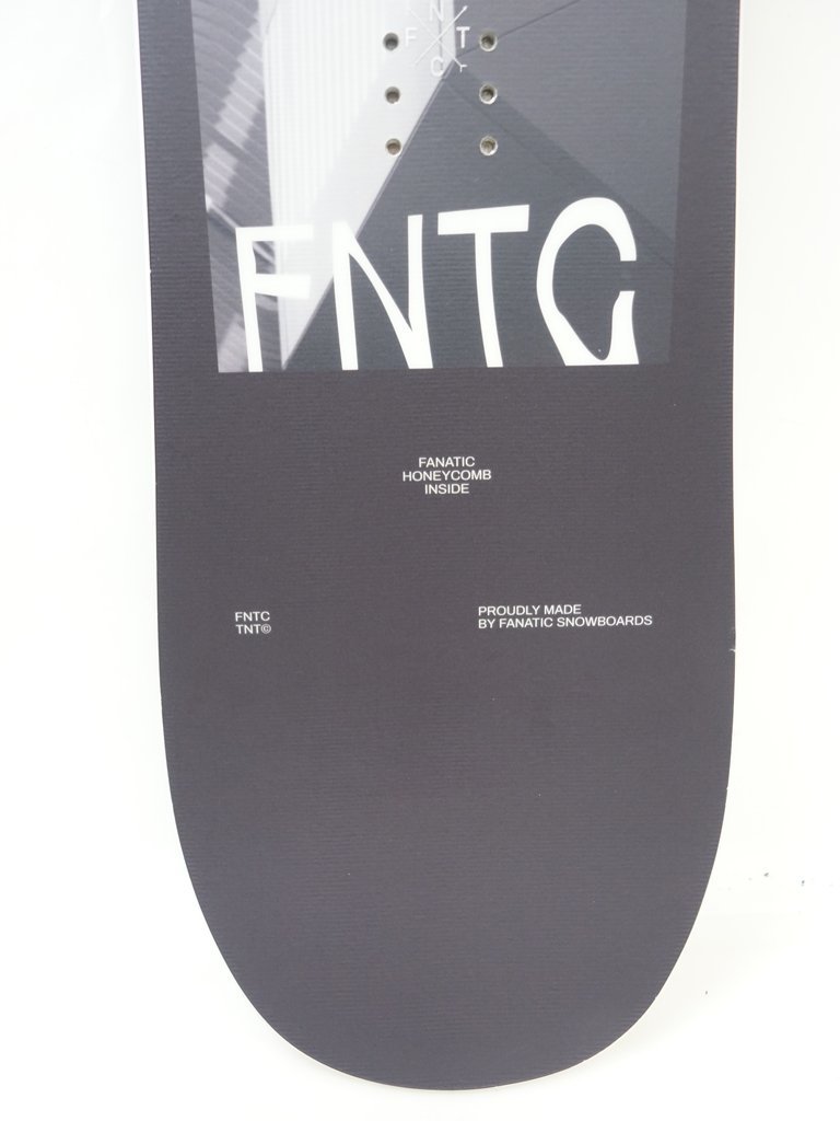 中古 グラトリ最適 21/22 FNTC TNT-C(CAMBER) 150cm スノーボード エフエヌティーシー キャンバー_画像4