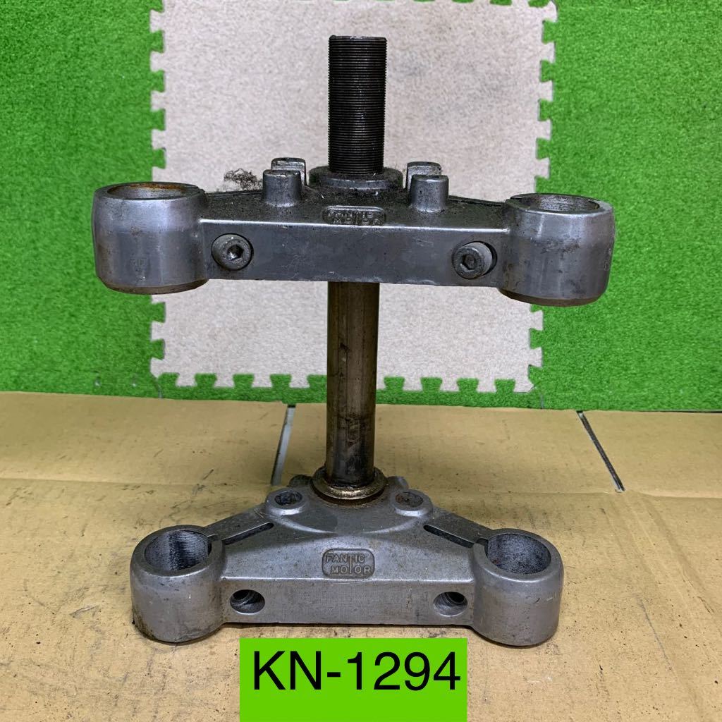 KN-1294 激安 バイクパーツ トップブリッジ FANTIC MOTOR メーカー車種不明 現状品_画像1