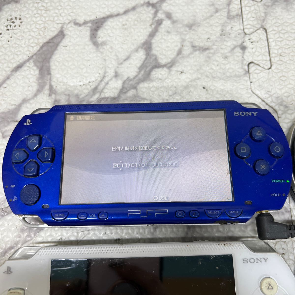 MYG-583 激安 ゲー厶機 PSP 本体 SONY PSP-1000 PSP-2000 起動確認済み 4点 まとめ売り ジャンク 同梱不可_画像5