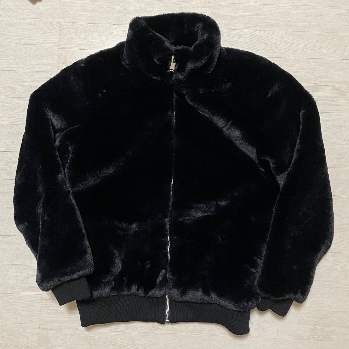 ZARA ザラ フェイクファー ボンバージャケット メンズ M ZARA ザラ フェイクファー ボンバージャケット メンズ M