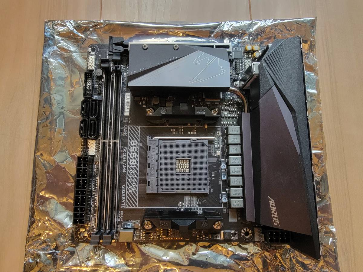 ★美品★GIGABYTE B550I AORUS PRO AX (Rev1.0) Mini-ITX_画像2