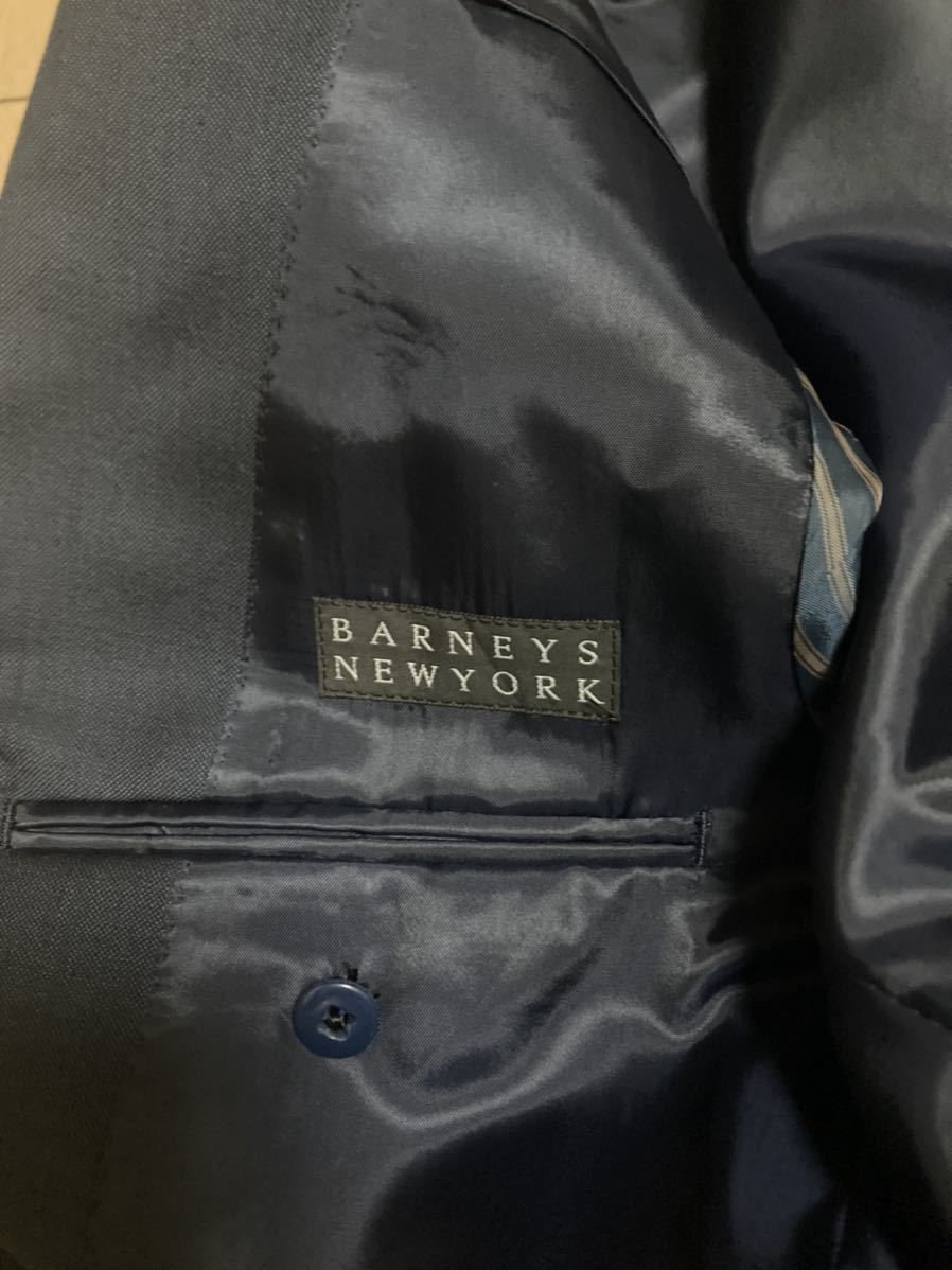 BARNEYS NEW YORKバーニーズ ニューヨーク）未使用品 定価9万円位最高級Super130’sウールジャケット 42(XS-S) 紺色イタリア製生地Barneysの画像5