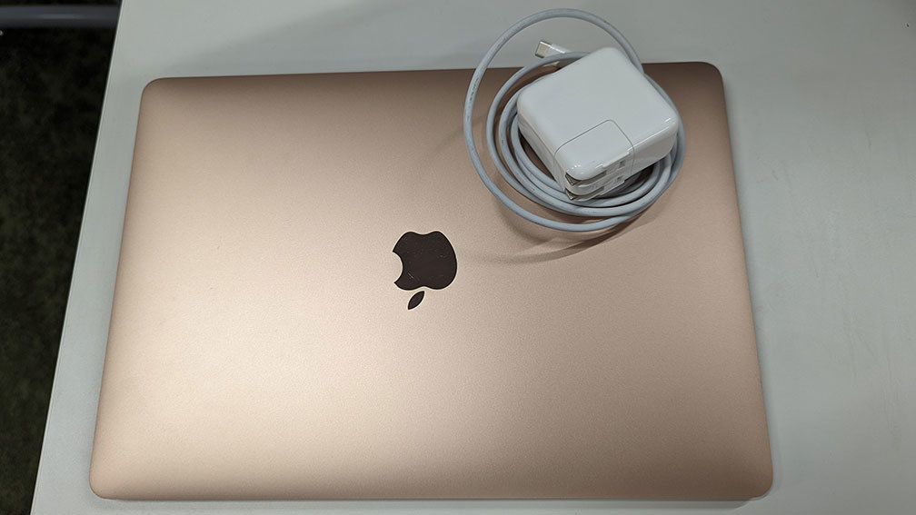 【 中古 】Apple MacBookAir 13inch core-i5 16GB 500GB _画像6