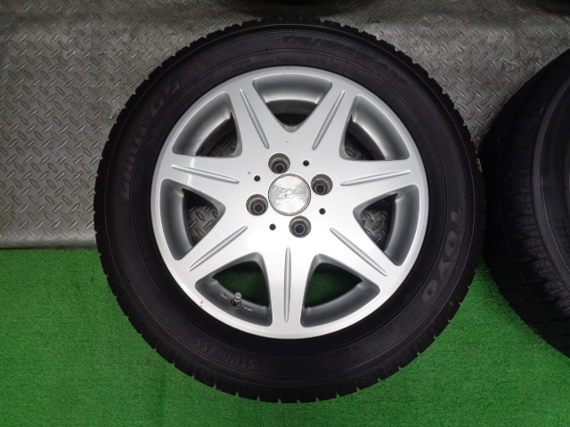 国産バリ山 175/65R15 スタッドレス タイヤ ホイール 4本 15 5J 100 4H 4穴 アクア フィット フリード bB スイフト ノート キューブ ポルテ_画像4