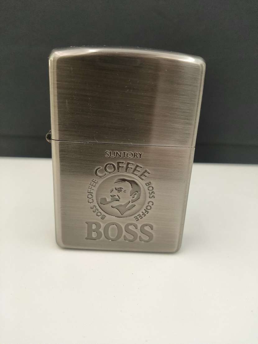 ＃3692D　☆ZIPPO　☆BOSS　☆ジッポー　☆ボス　☆未使用　☆ケース　☆喫煙グッズ　☆オイルライター_画像2