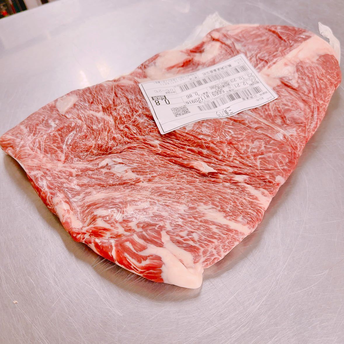 【グリムキスペック】1円スタート　北海道産黒毛和牛三角バラ1600g(左)ステーキ　BBQ バーベキュー　ギフト　贈答　お歳暮　業務用　_画像5