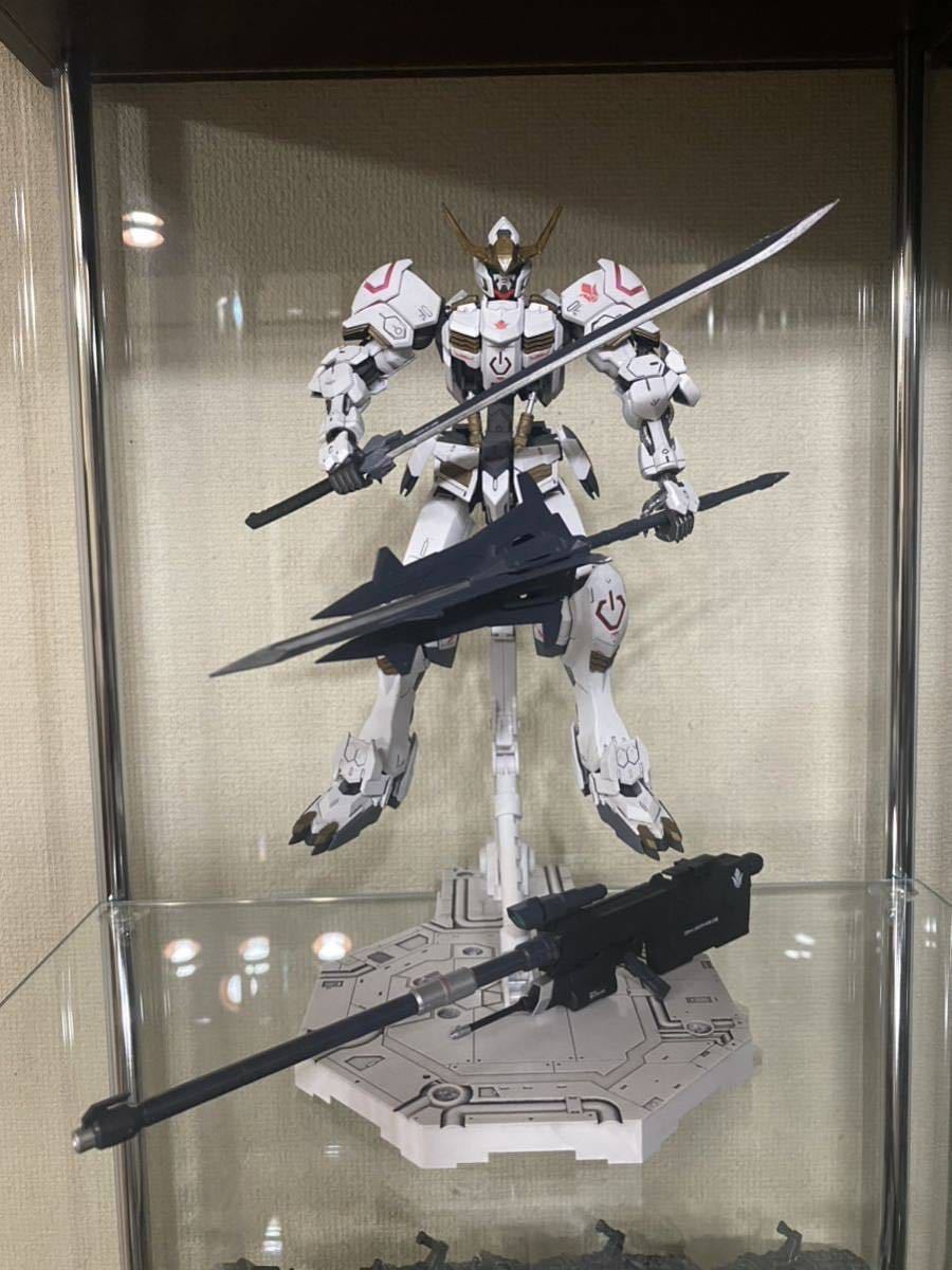 MG 1/100 ガンダム バルバトス 鉄血のオルフェンズ 鉄華団 白い悪魔 塗装完成品 _画像1