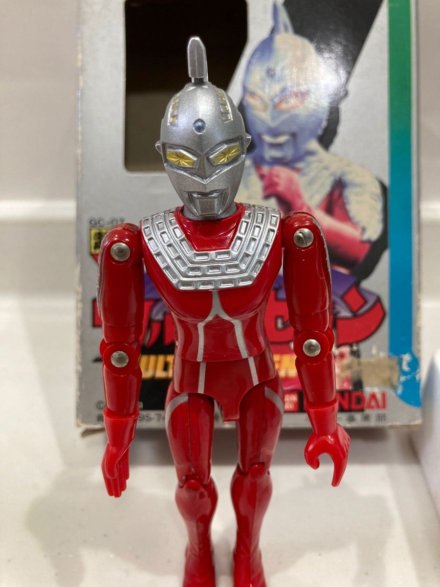 1983年製　超合金　ウルトラセブン　ウルトラ怪獣消しゴム付き　ウルトラマンより