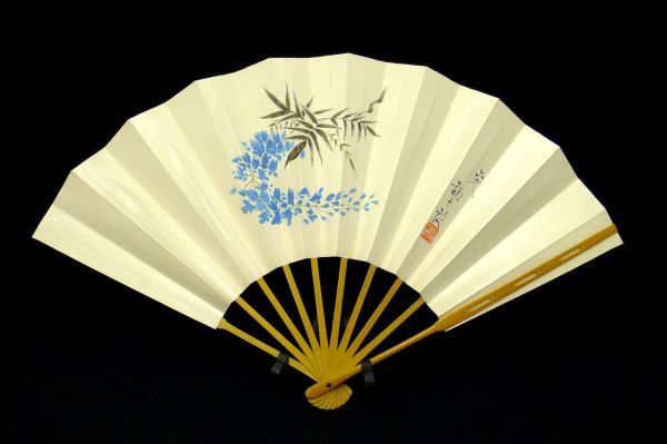 W463 old shop capital .. Mai . wistaria interval . 10 . writing brush wistaria. flower map shaku Mai fan .. reverse side plain kabuki Japan dancing kimono small articles bamboo . high class fan .. old ornament fan /60