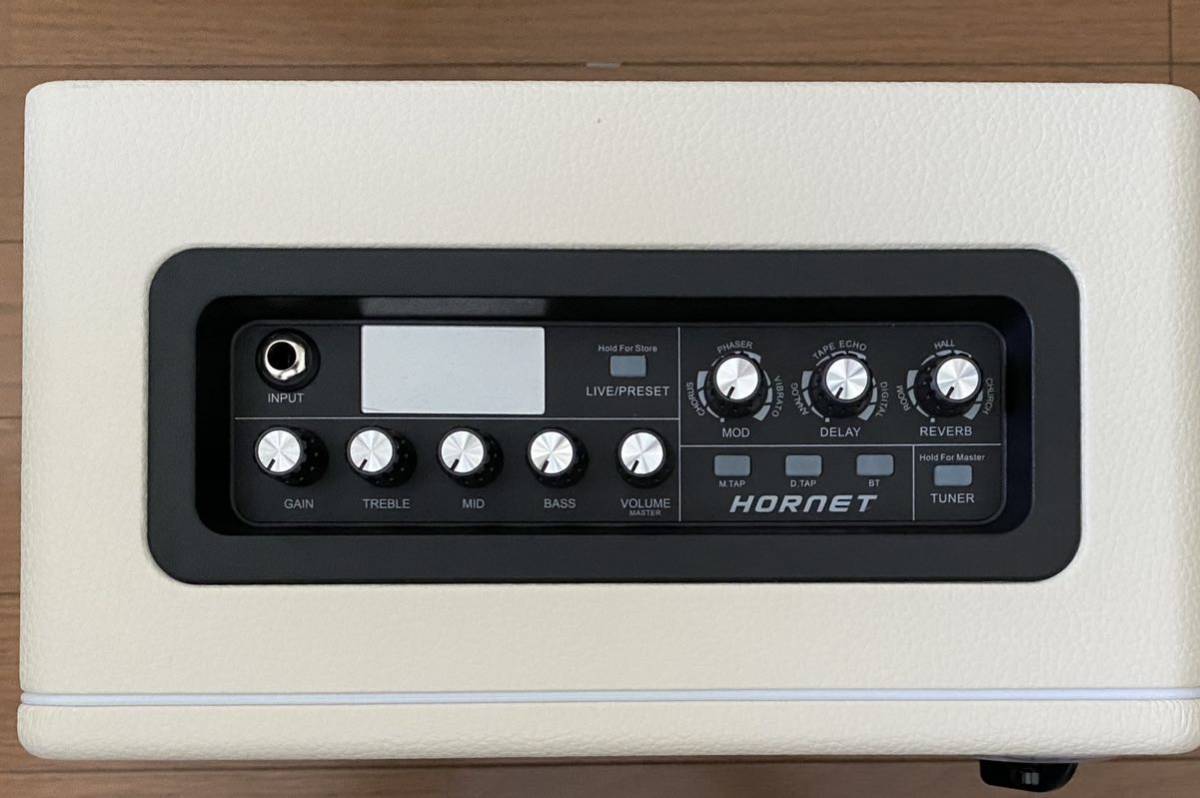 Mooer Hornet 15 White モデリングギターアンプ 新品同様 ムーアー ホーネット_画像2