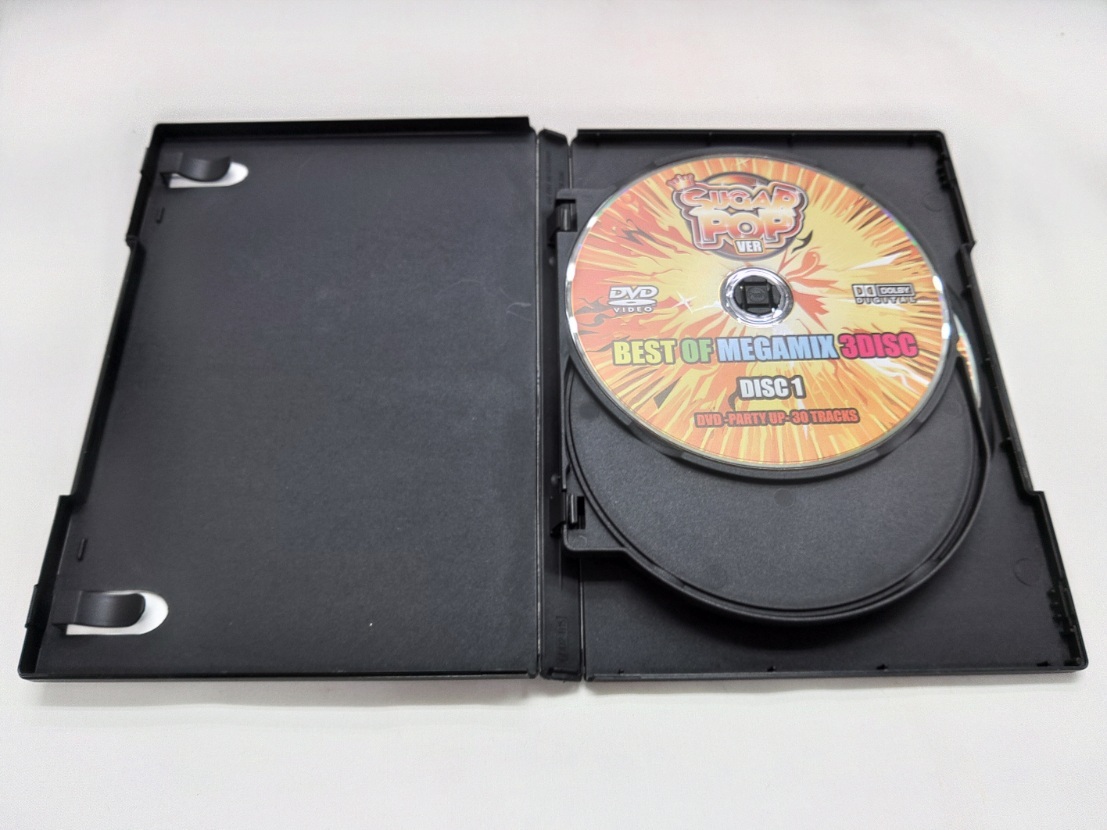 CD & DVD 2枚 / SUGAR POP ver BEST OF MEGAMIX 3DISC /【D36】/ 中古_画像4