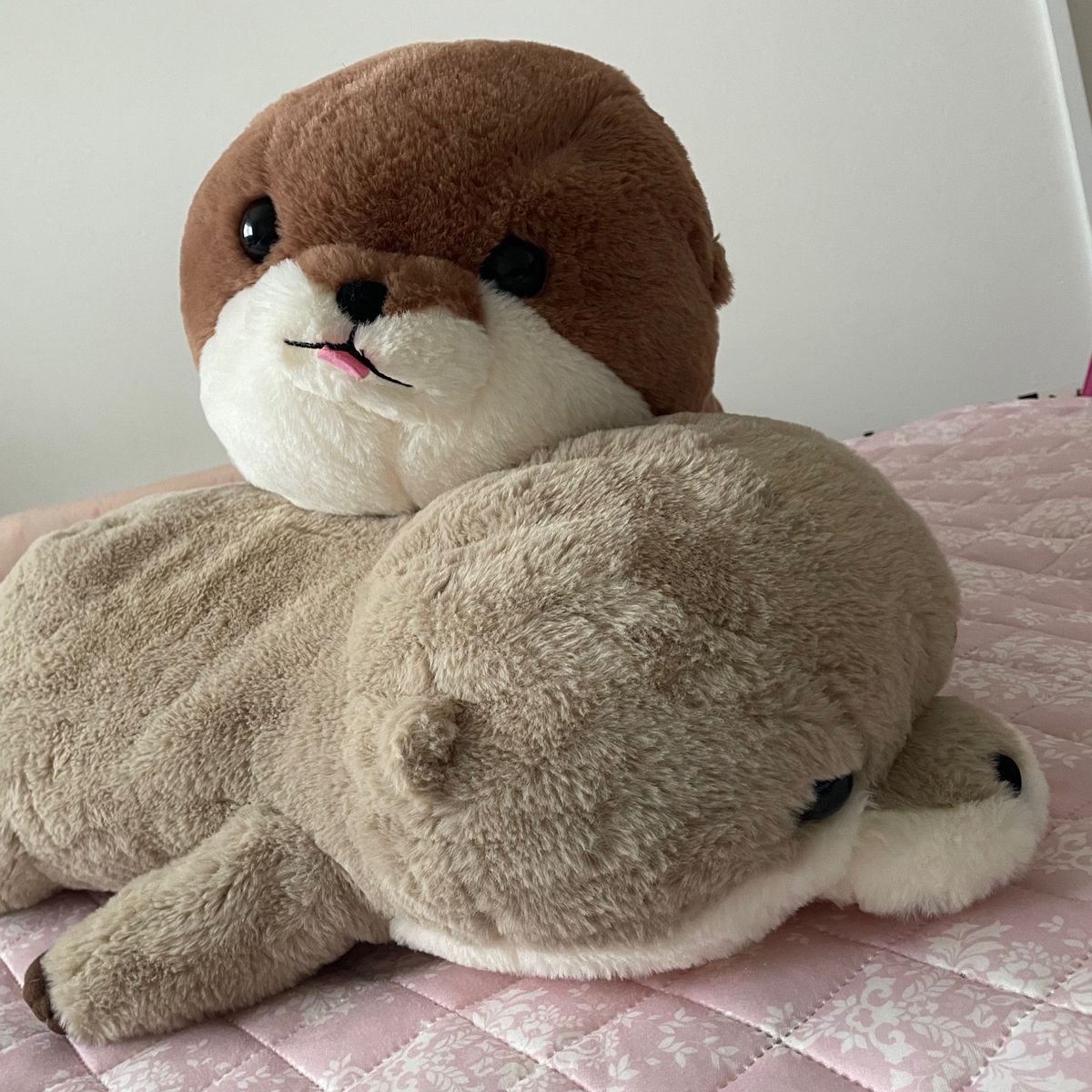 くったりカワウソ 寝そべりBIGぬいぐるみ 2体コンプリート くったりカワウソ 寝そべりBIGぬいぐるみ 2体コンプリート