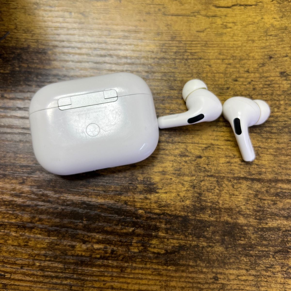 Apple AirPods Pro  第1世代 ワイヤレスイヤホン アップルエアーポッズ エアーポッズ  イヤフォン