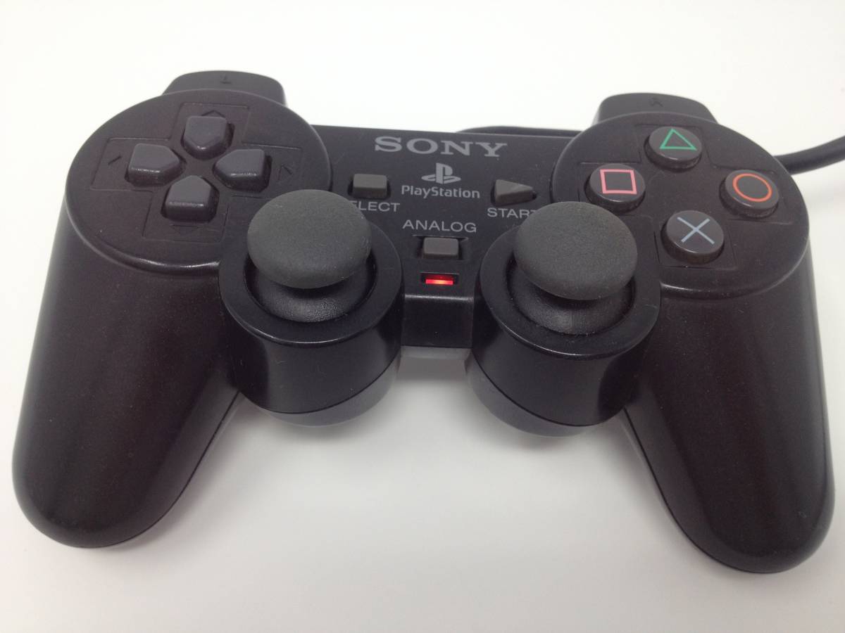 PS2 SONY 純正 コントローラ ブラック ( SCPH-10010 黒 プレイステーション プレステ DUALSHOCK 2 デュアルショック )_動作確認中の様子を写した画像です。