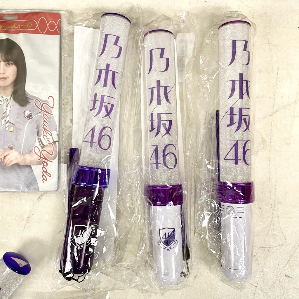 乃木坂46 グッズセット 与田祐希 個別チケットホルダー トートバッグ スティックライトneo アイス型キーホルダー 缶バッジ CO1902_画像6