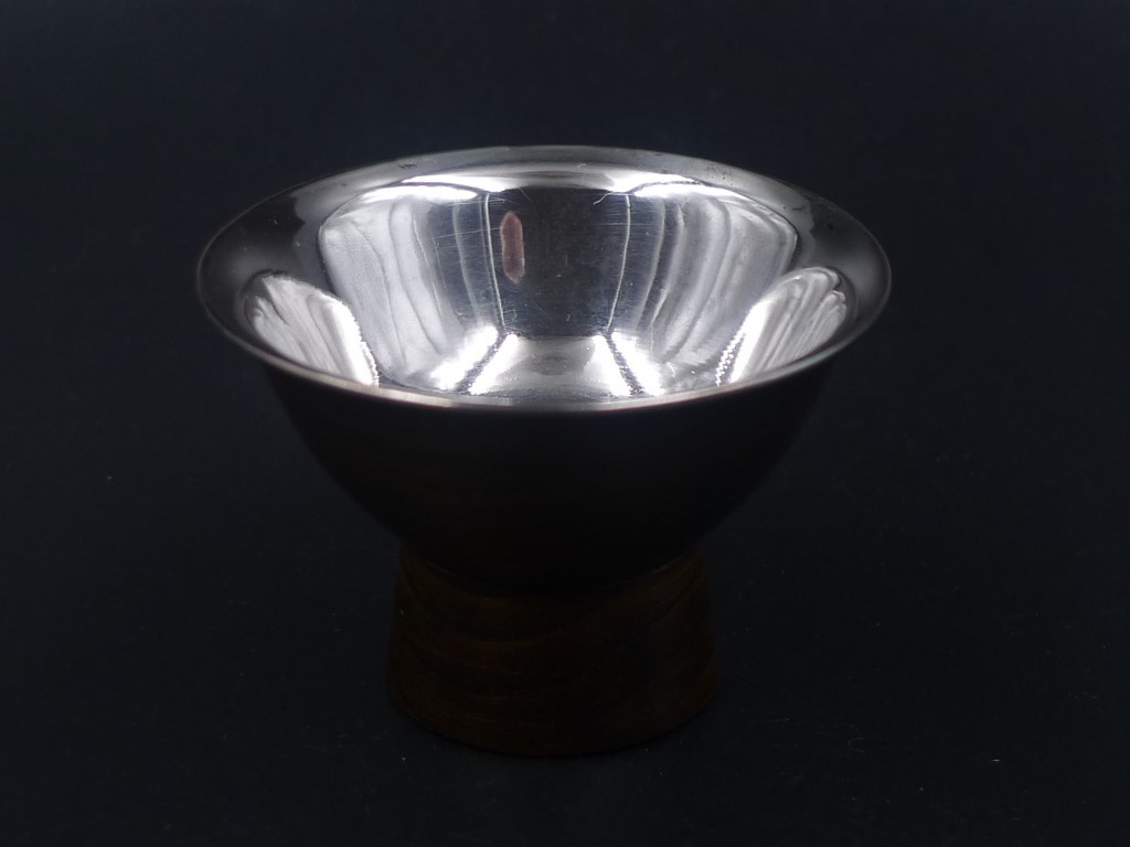  Showa Retro оригинальный серебряный внутри серебряный . из дерева чашечка для сакэ осмотр (.. зеленый чай . Meiji Taisho серебряный рюмка для сакэ горячая вода . серебряный 
