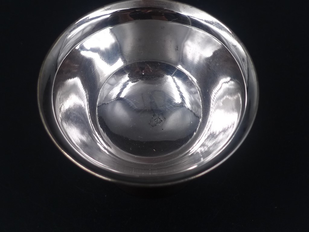  Showa Retro оригинальный серебряный внутри серебряный . из дерева чашечка для сакэ осмотр (.. зеленый чай . Meiji Taisho серебряный рюмка для сакэ горячая вода . серебряный 