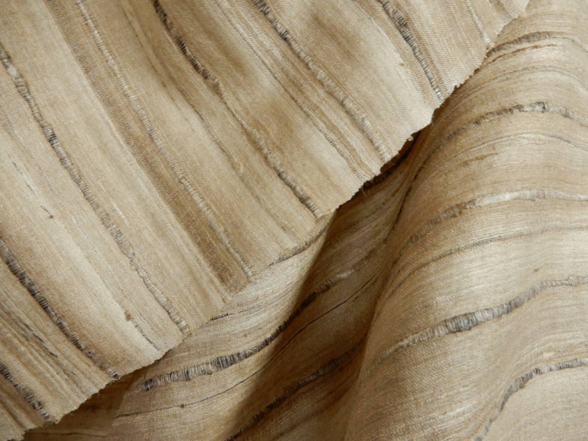 ＜銀の斧＞インド手織り・タッサーシルク・希少・野蚕糸・美しい絹布・約2，2m・幅117cm_画像7