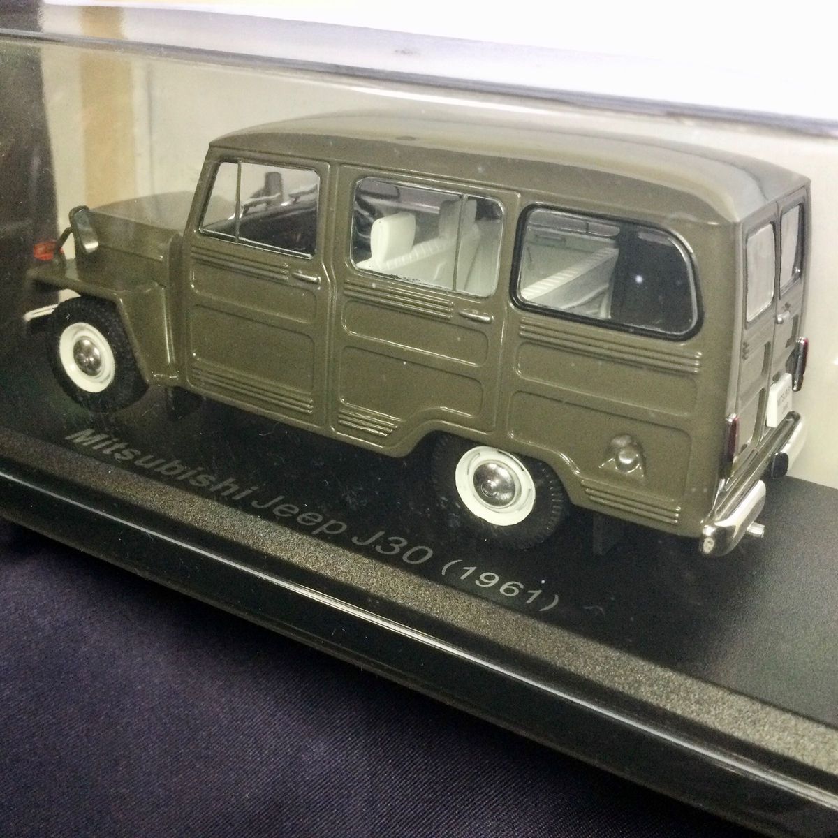 三菱 ジープ J30(1961) 1/43 アシェット 国産名車コレクション